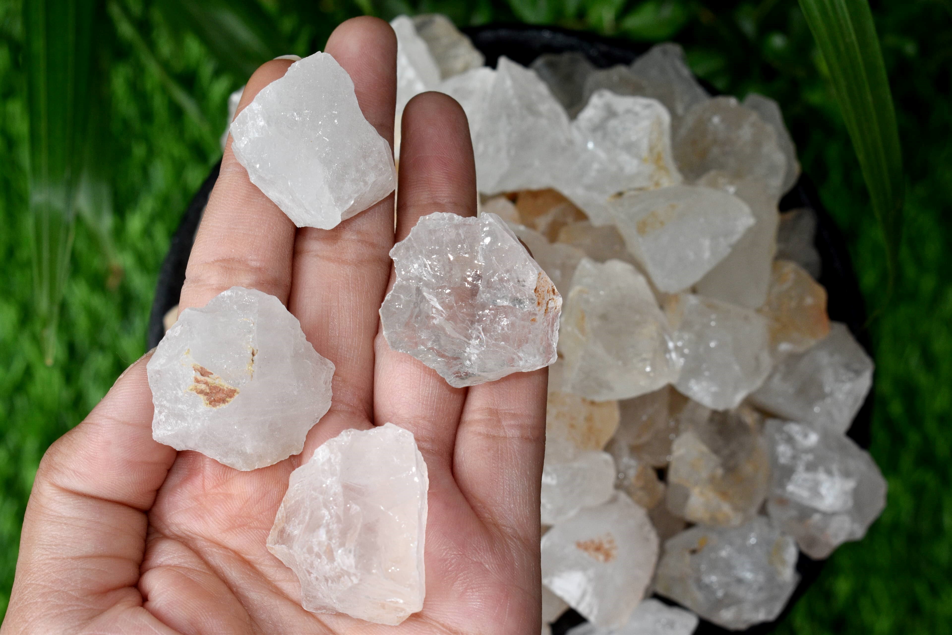 Crystal Quartz Rough Stone Crystal Raw Stone Rough Rock - Aaa Grade, 1 Inch Size, White Natural Quartz, Unique Patterned Design