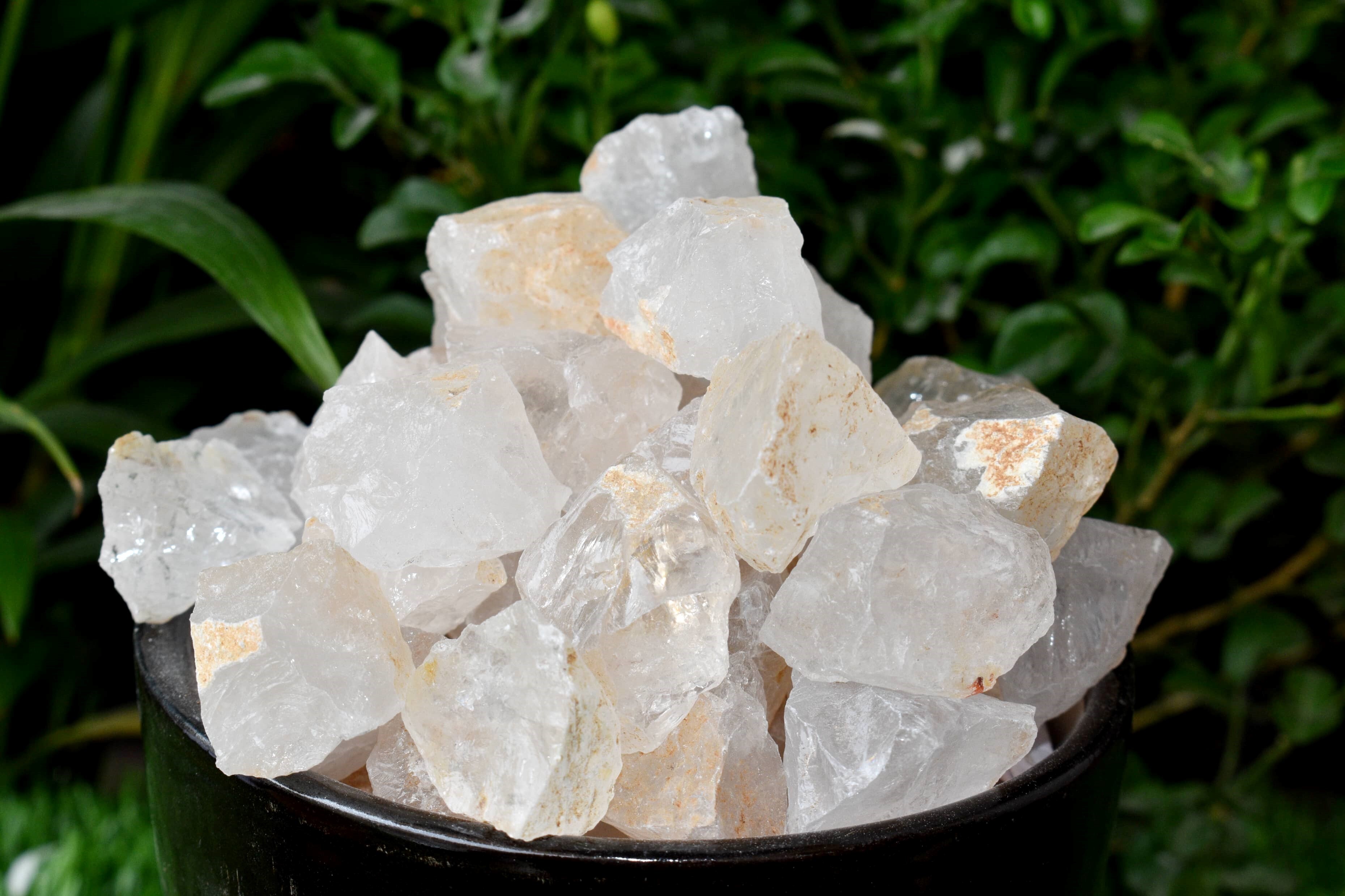 Crystal Quartz Rough Stone Crystal Raw Stone Rough Rock - Aaa Grade, 1 Inch Size, White Natural Quartz, Unique Patterned Design