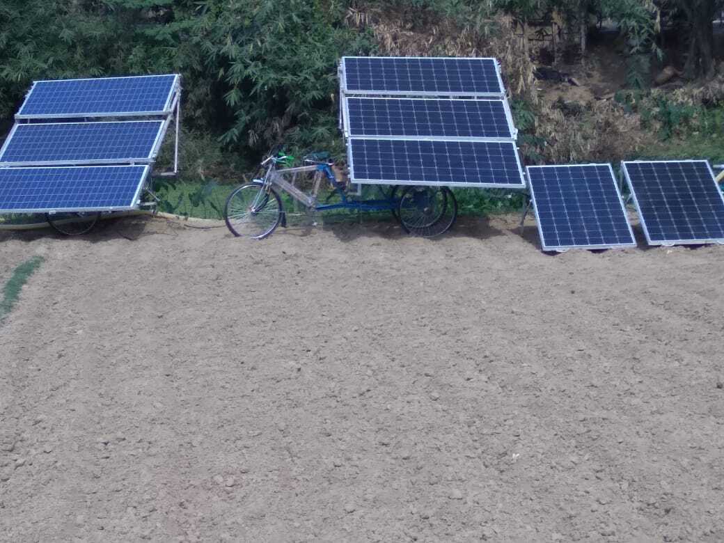 Black Dm Solar Pumping Moving System