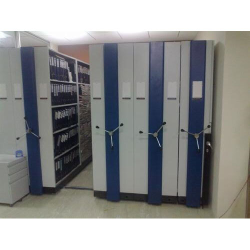 स्टोरेज मोबाइल कम्पैक्टर