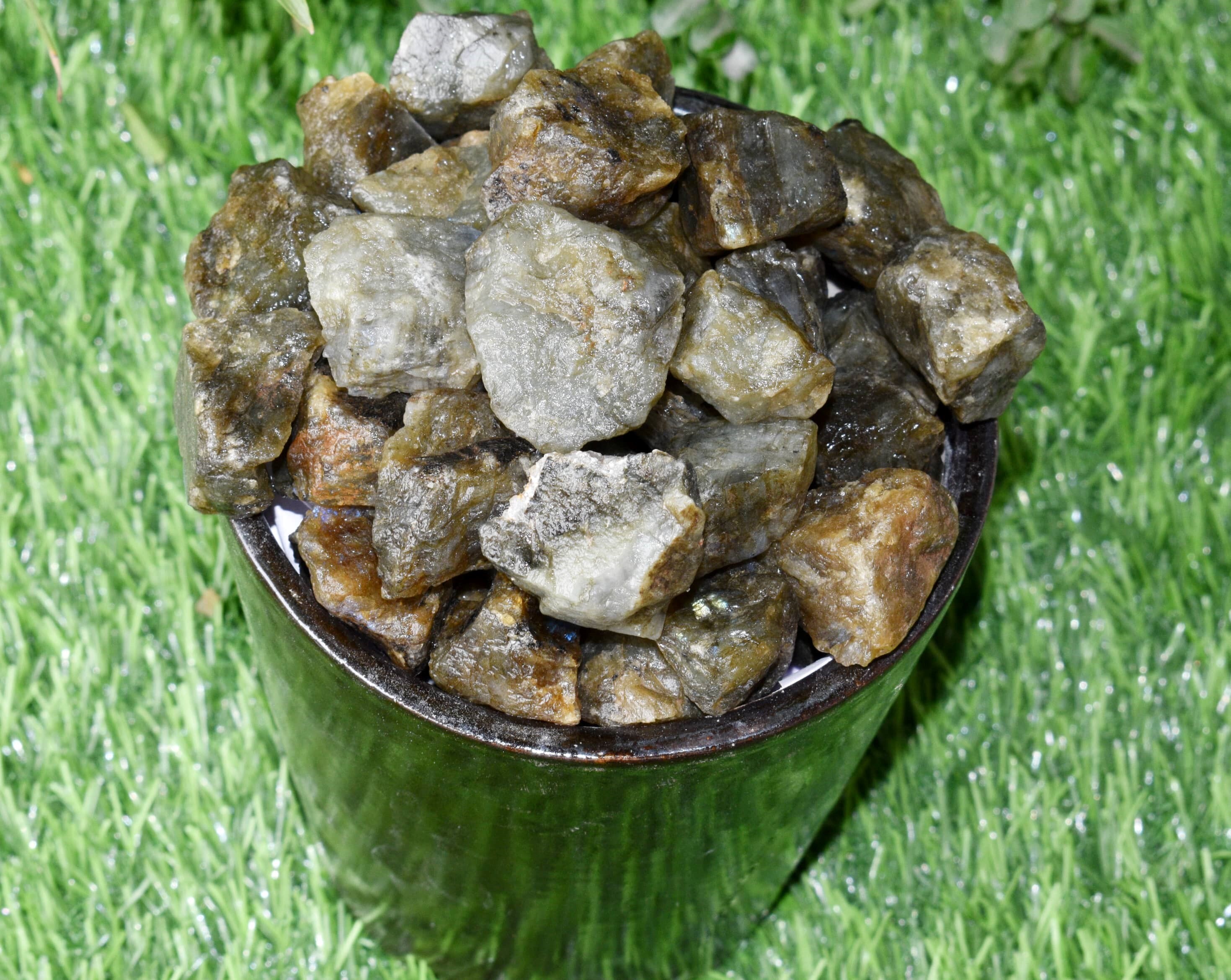 Labradorite Rough Stone Crystal Raw Stone Rough Rock - Grade: Aaa