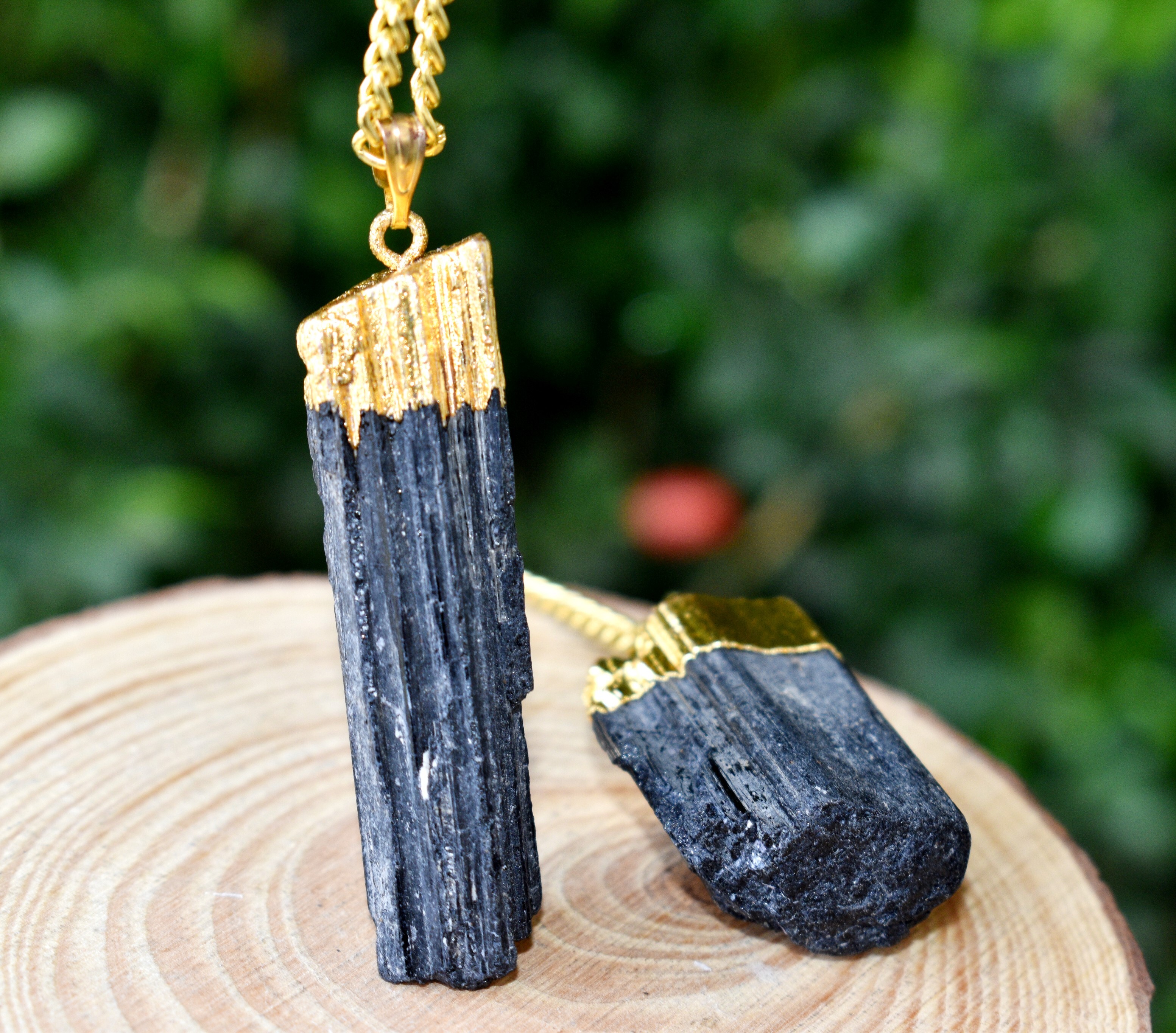 Black Tourmaline Rough Stone Pendants Natural Electroplated Silver Crystals With Chain - Weight: 17g, Design: Plain, Color: Black, Material: Gemstone/crystals, Other Material: Gold Over Silver