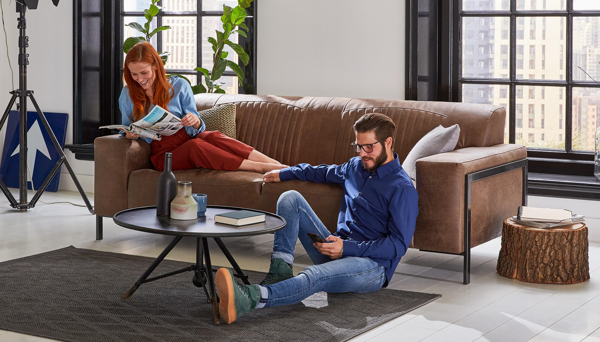 Bellagio 2-seater Sofa - Wood Construction, 174 X 95 Cm | Modern Design With Comfortable Curved Cushions And Industrial Style