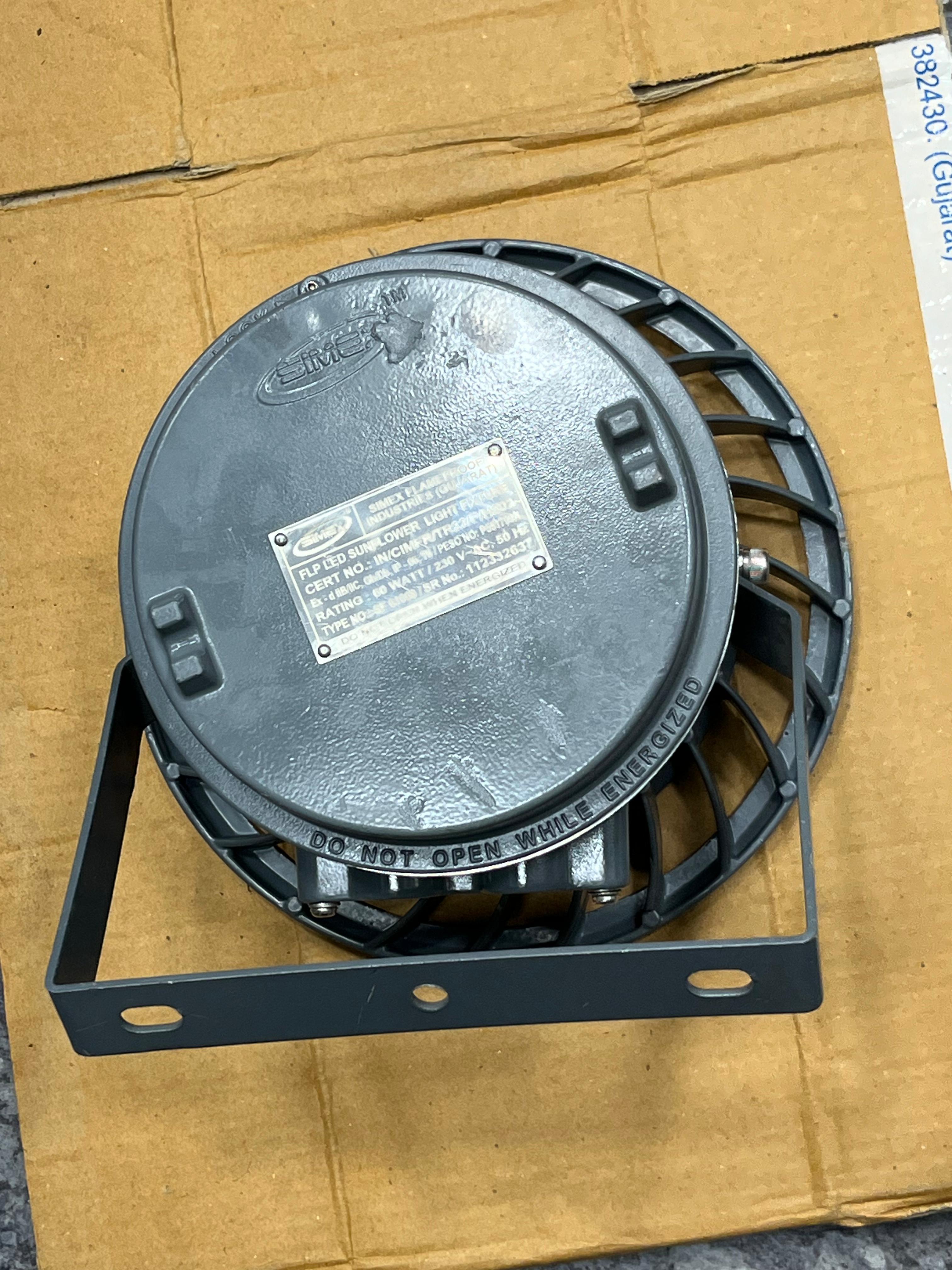150w Flameproof Led Sunflower Type Light (Flp/wp) Cimfr-peso-bis, Certified - Color: Smoke Grey Epoxy Shade 631 As Per Is-5
