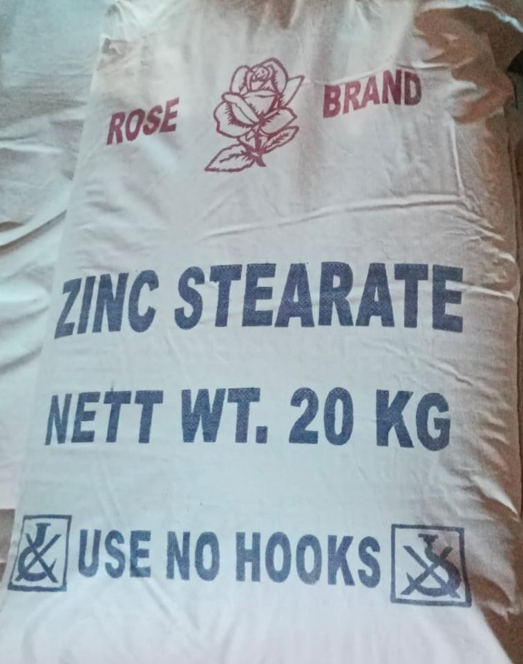 Zinc Stearate - High Purity Powder, Ideal For Lubrication And Release Agent Applications