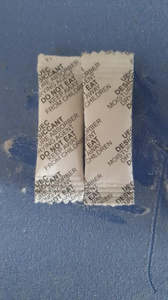 Silica Gel Sachet - Grade: Industrial Grade