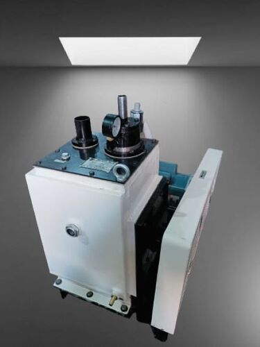 Single Stage Belt Drive Vacum Pump - Color: Black / Grey