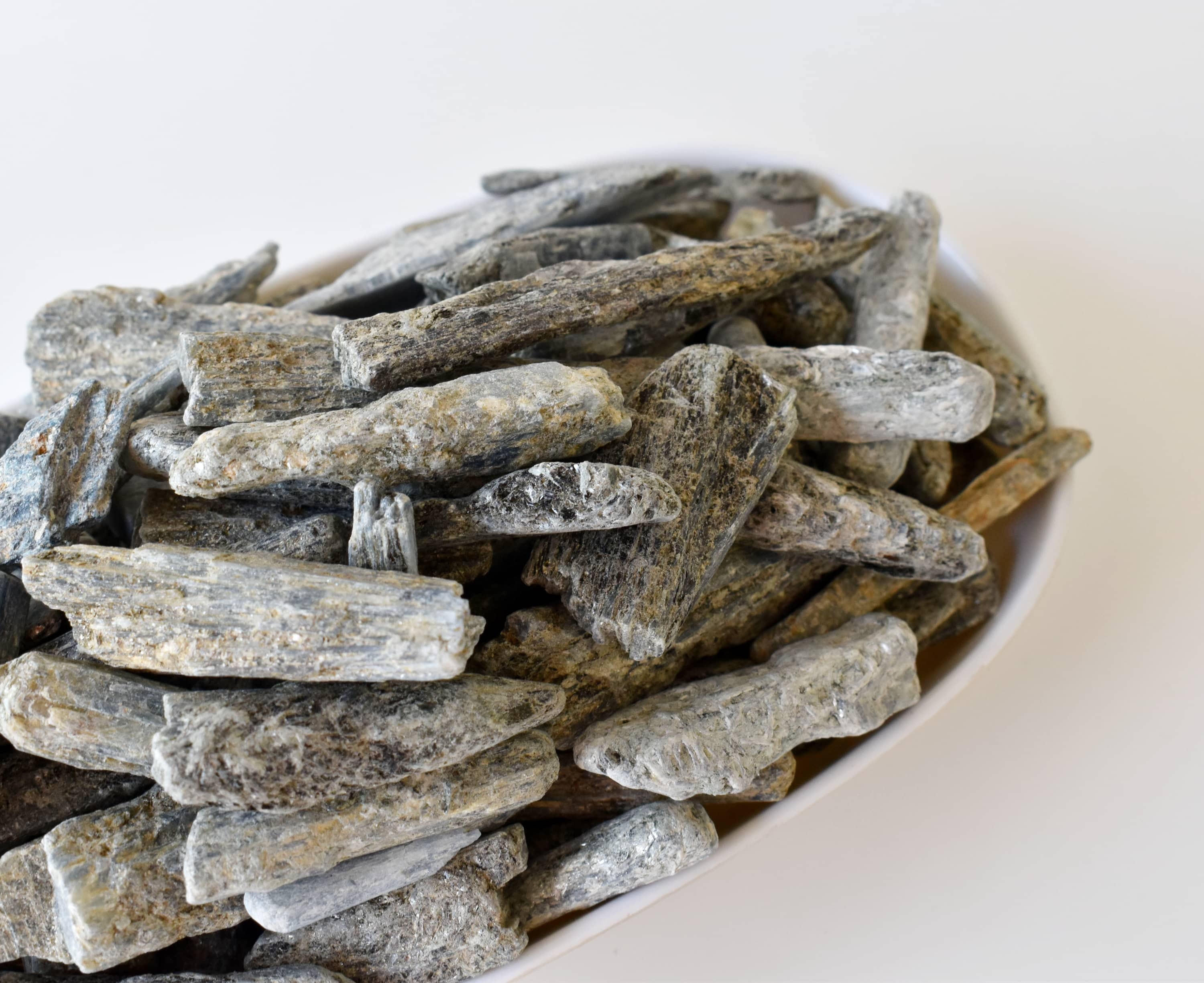 Natural Kyanite Points, Natural Bulk Crystals - Grade: Aaa