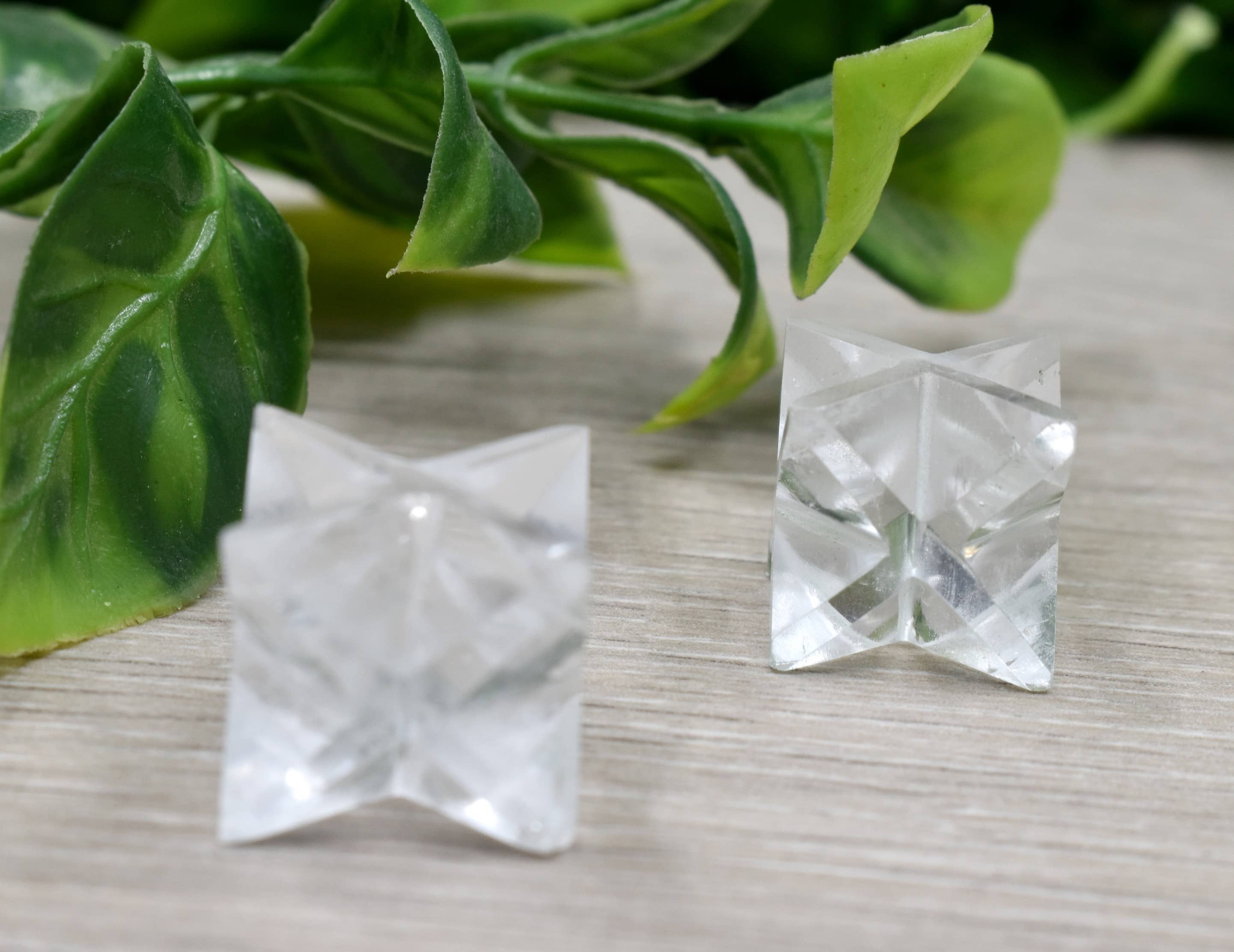 Crystal Quartz Crystal Merkaba Stars, Crystal Grid, Energy Healing Sacred Geometry Stars - Size: 18-25mm, Grade: Aaa, Weight: 15 Grams