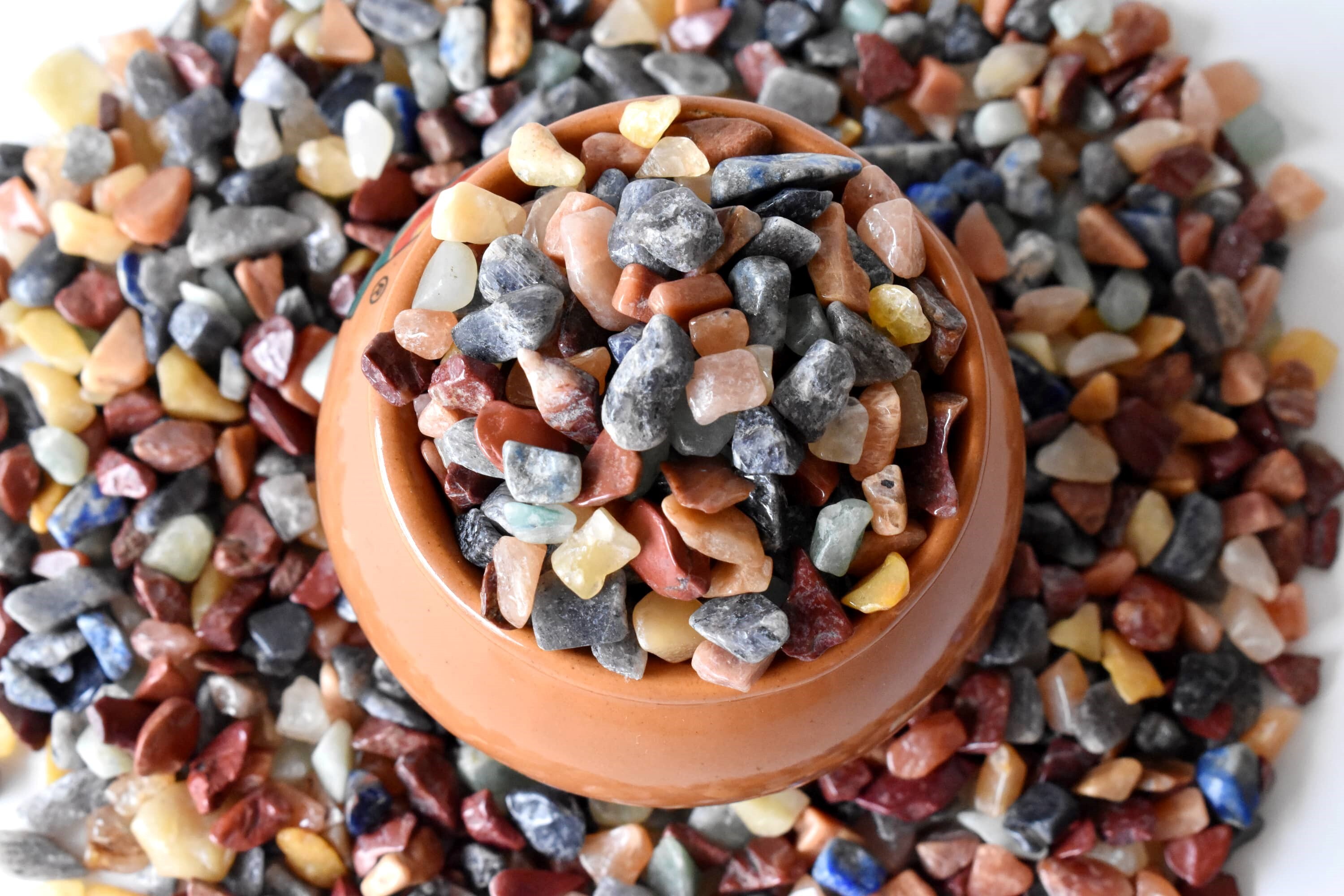 Mix Agate Gemstone Chips Loose Crystal Chips - Raw Natural Undrilled Unpolished Gemstone Material, Standard Size Multicolour Variety
