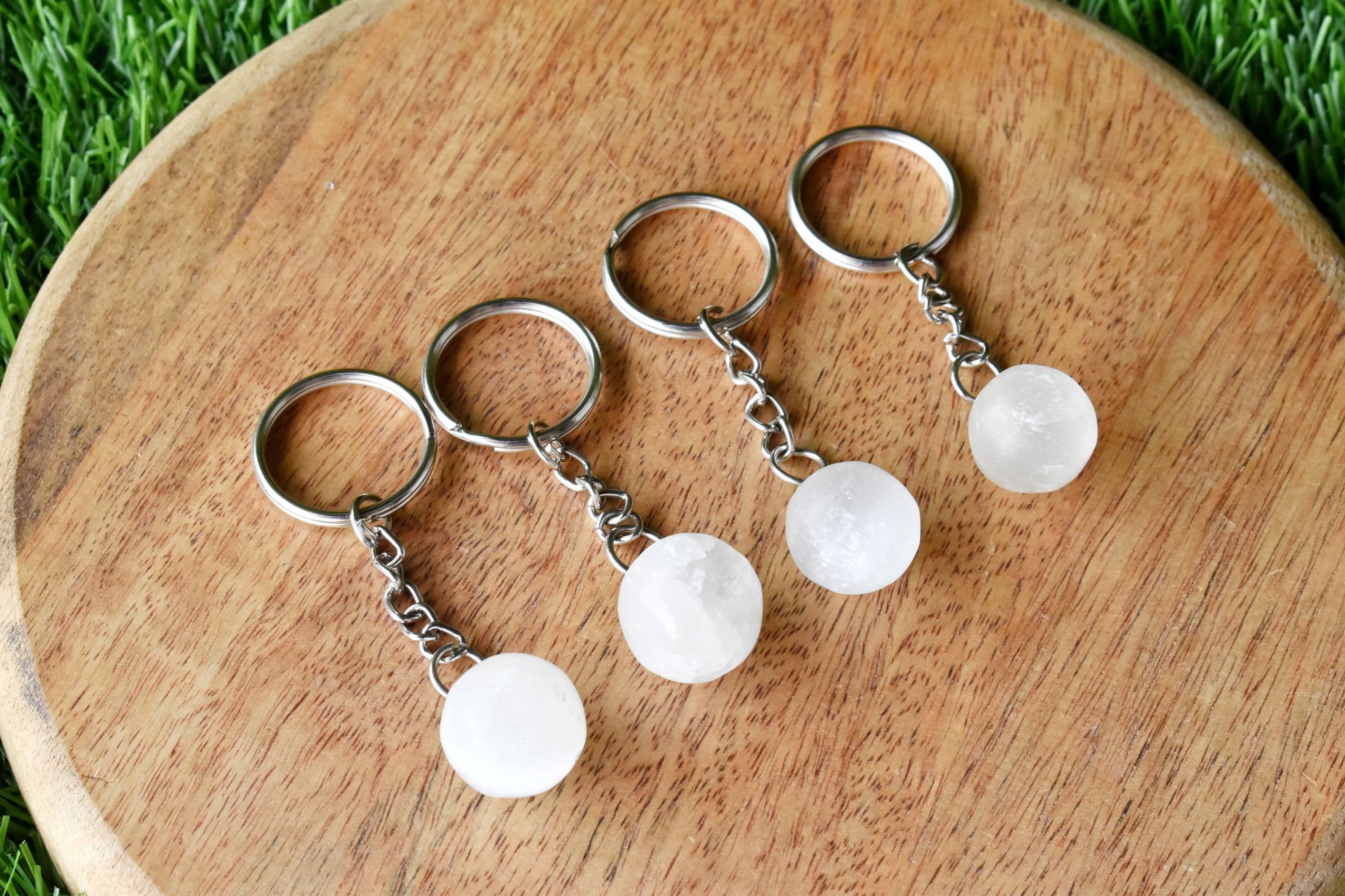 Selenite Key Chain - 5.5cm Tumble Rough Orgone Heart, Gemstone Worry Stone Sphere | Perfect Gift For Crystal Enthusiasts