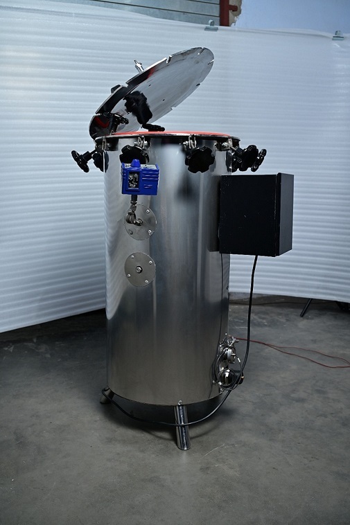 Vertical Autoclave - Application: Sterilization Of Surgical Instruments