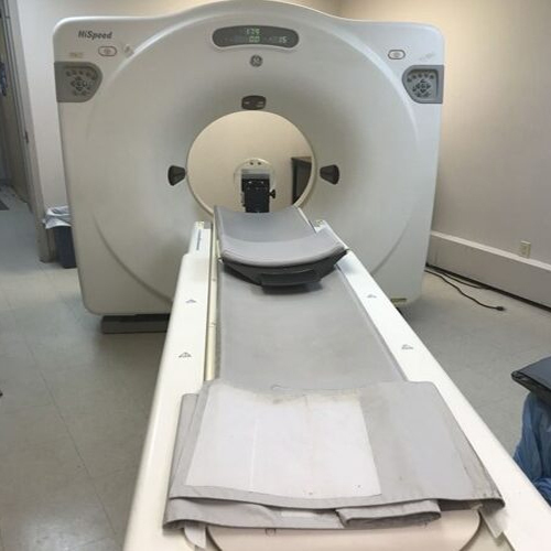 GE Lightspeed Plus 4 Slice CT Scan Machine - Stainless Steel & PVC Materials | Advanced Imaging Technology for Medical Labs & Hospitals, High-Quality Commercial Use