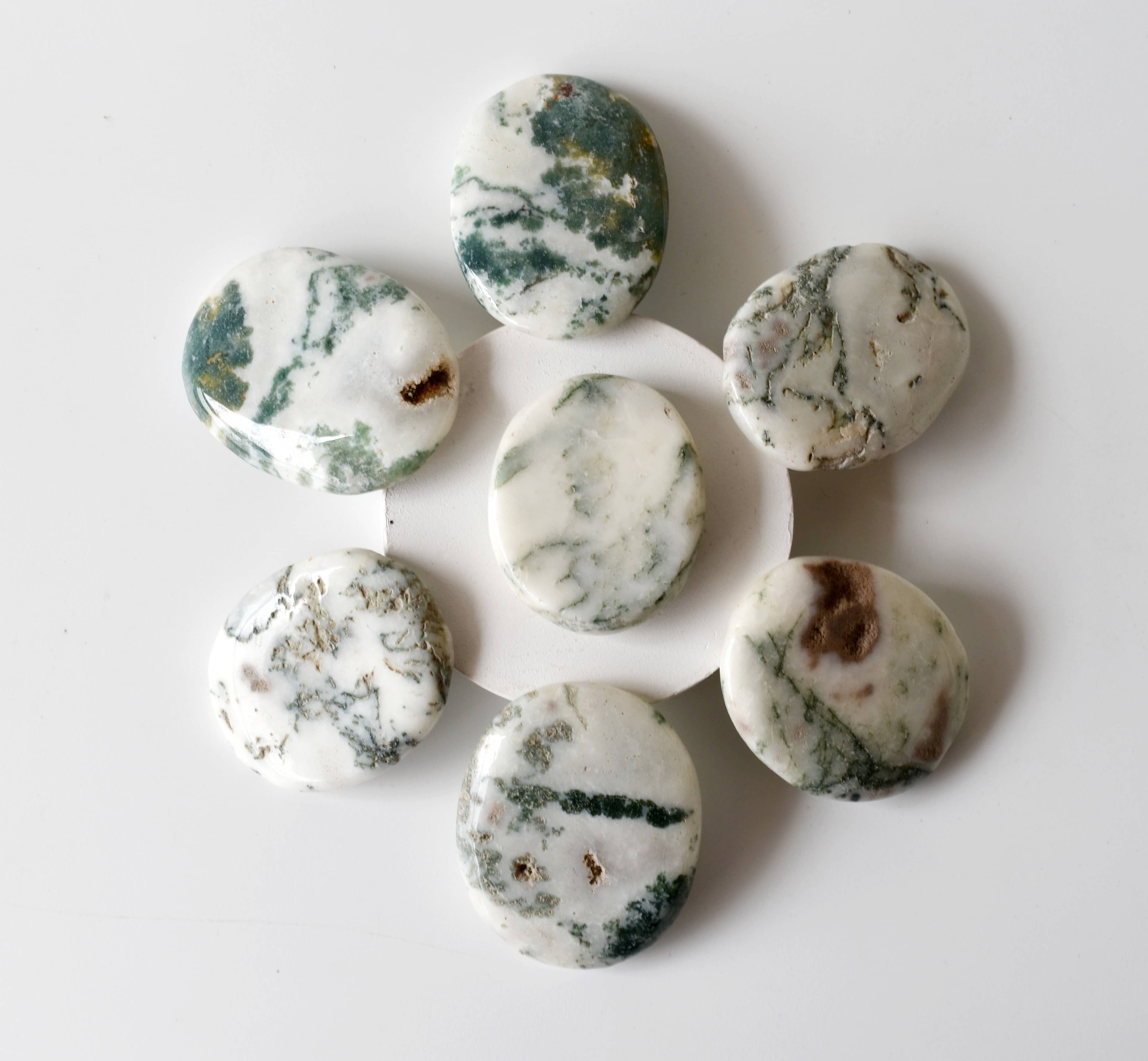 Tree Agate Flat Stone - Natural 1.5 Inch Oval Shape Aaa Grade Crystal | Polished Flat Surface For A Comfortable Hold