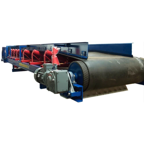 Heavy Duty Belt Conveyor Load Capacity: 200  Kilograms (Kg)