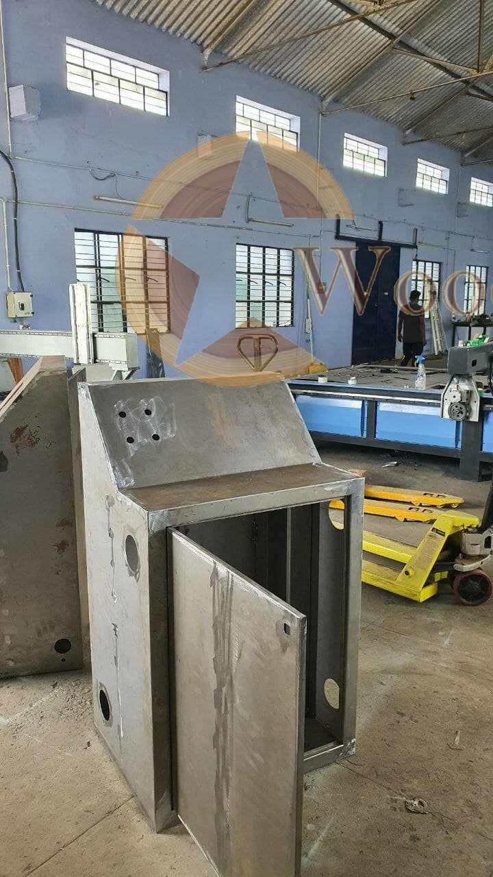 Woodstar Cnc Wood Working Router Machine - 1500x2500x300 Mm | 24000 Rpm Hqd Air Cooled Spindle, Automatic Operation, 9.0 Hp, 1 Year Warranty, High Load Linear Rail