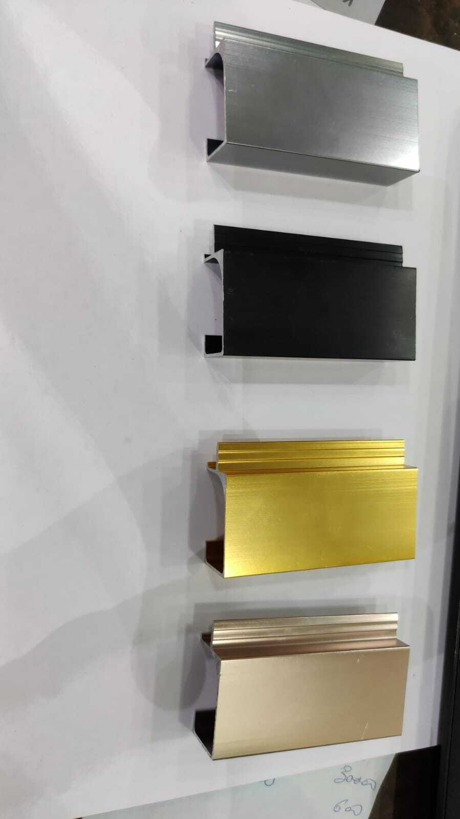 45 Mm Kitchen Shutter Profile - Application: Industrial