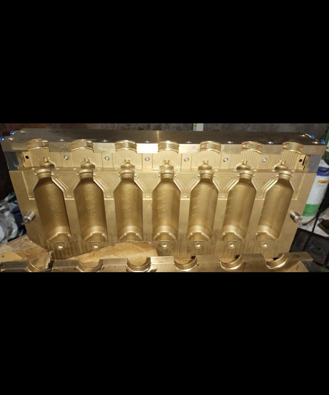 Bfs Mold - Color: Golden