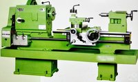 लेथ मशीन