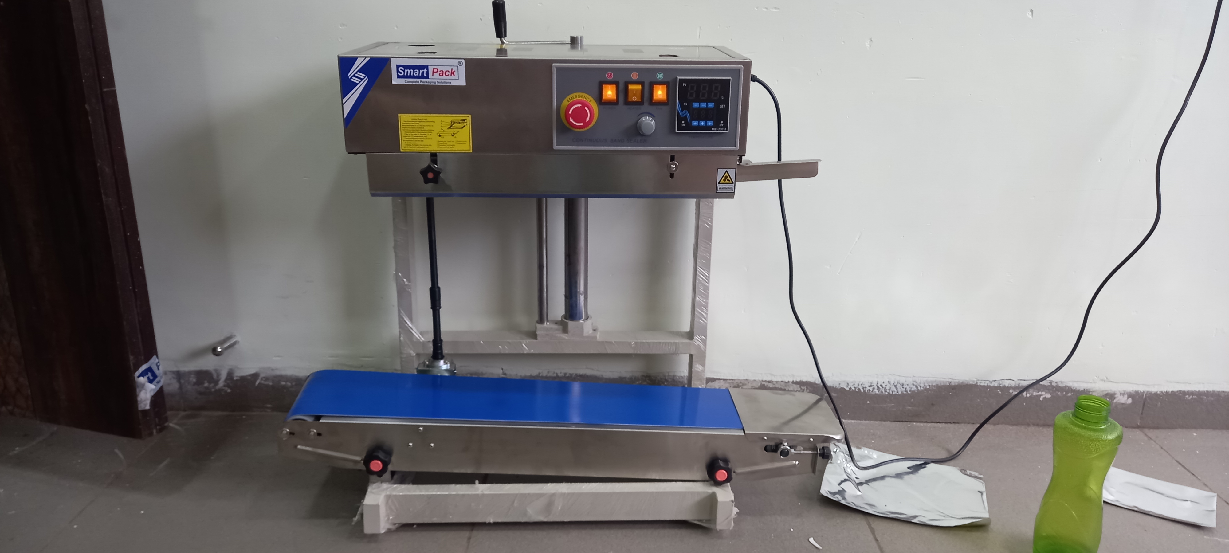 Continuous Band Sealer Machine - Color: Silver & Grey