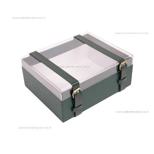 Sqare Gift Box - Color: Red