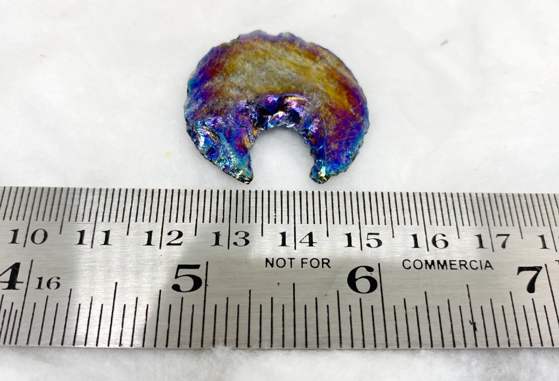 Aura Quartz Titanium Moon Arrowhead Points Crystal Arrowheads - Natural Indian Agate, 1 Inch, Multicolour | Handcrafted Design, Promotes Tranquility & Creativity