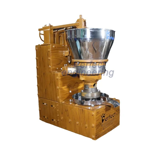Semi-Automatic Kachi Ghani Mustard Oil Machine