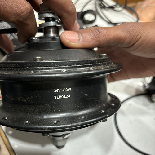 350 Watt E Bike Motor - Metal & PVC, Polished Finish, Coated Surface Treatment, 6-8 Months Warranty