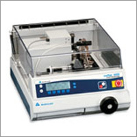 IsoMet 4000 प्रिसिजन सॉ