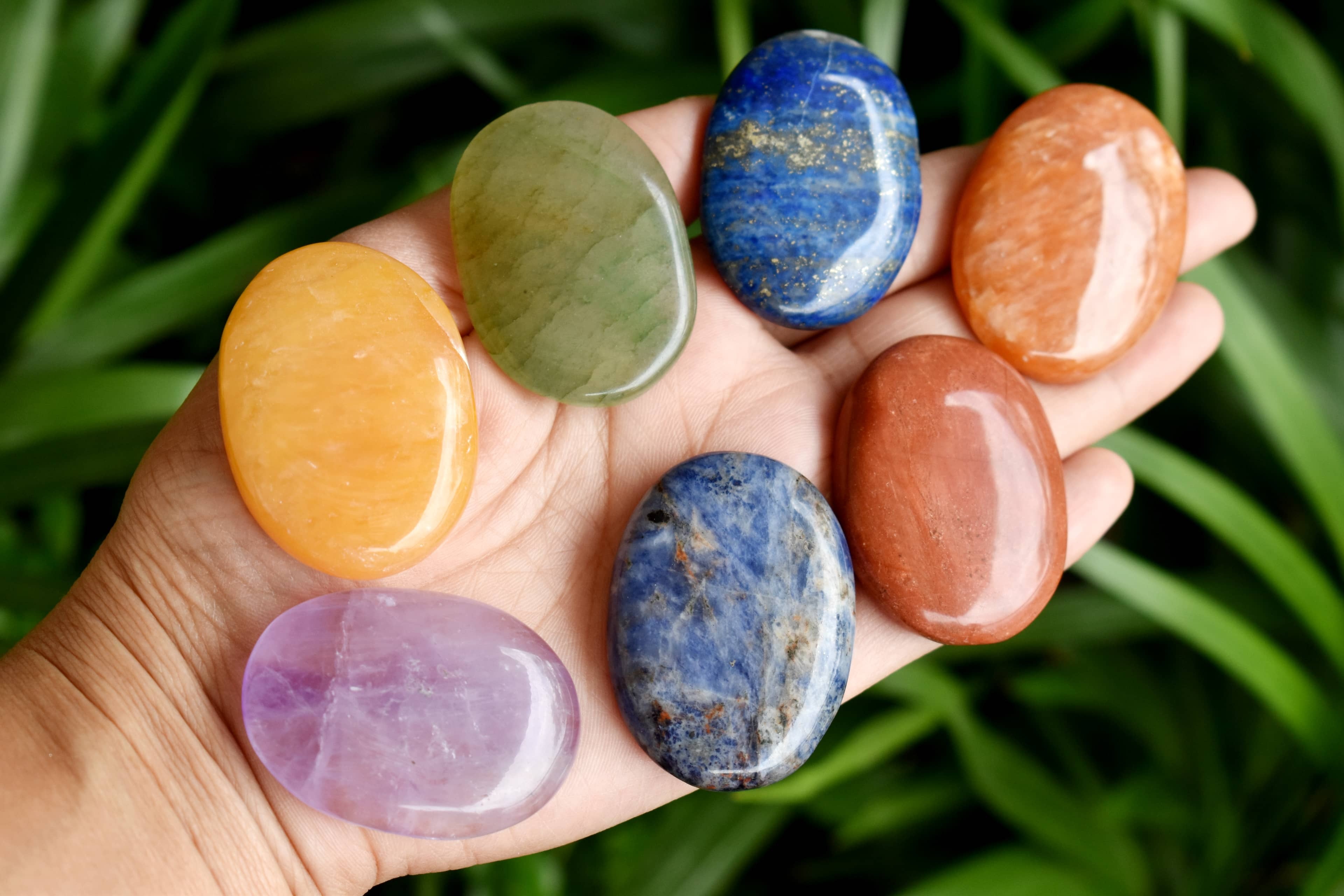 7 Chakra Pocket Worry Stones Set, 7 Chakras Crystal Gift Set - Grade: Aaa