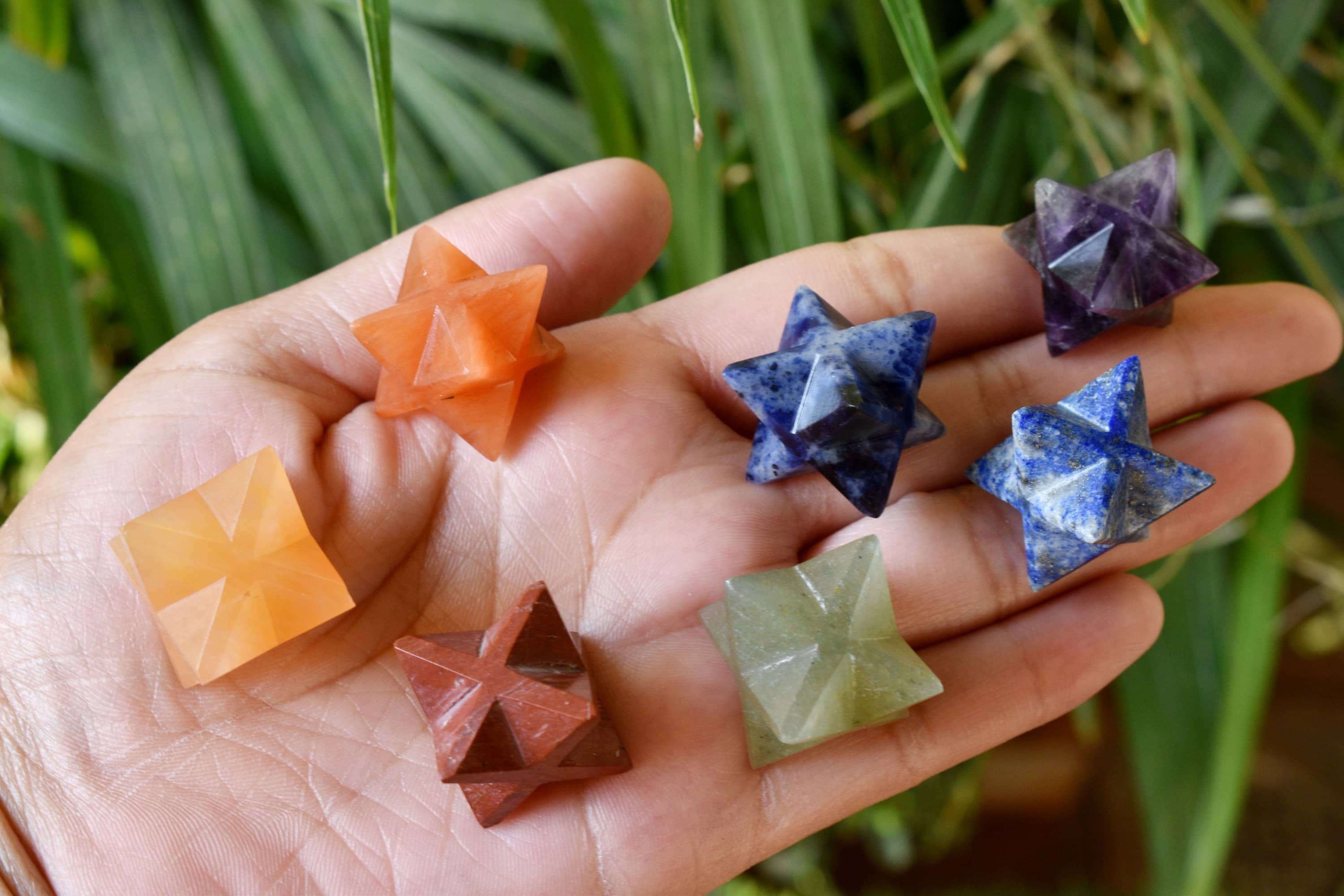 7 Chakra Stones Meraba Set, 7 Chakras Crystals Gift Set - Color: Multicolour