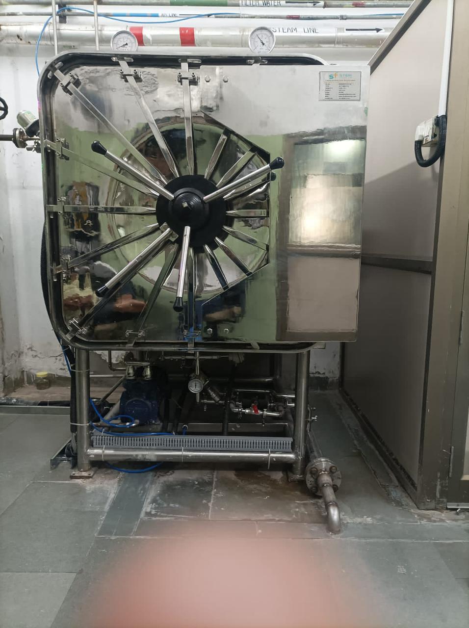 Horizontal Rectangular Autoclave - Chamber Size: As Per User Requirement With Customization