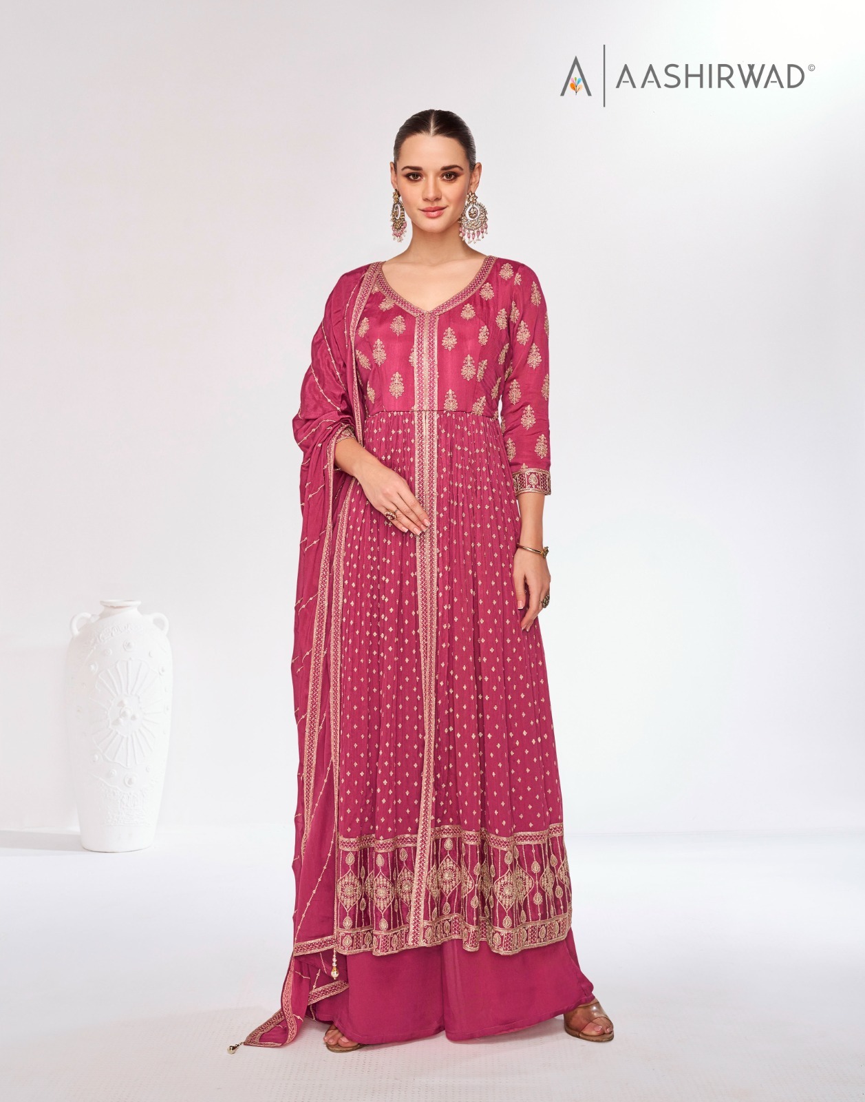 Designer Gown Georgette - Color: 4