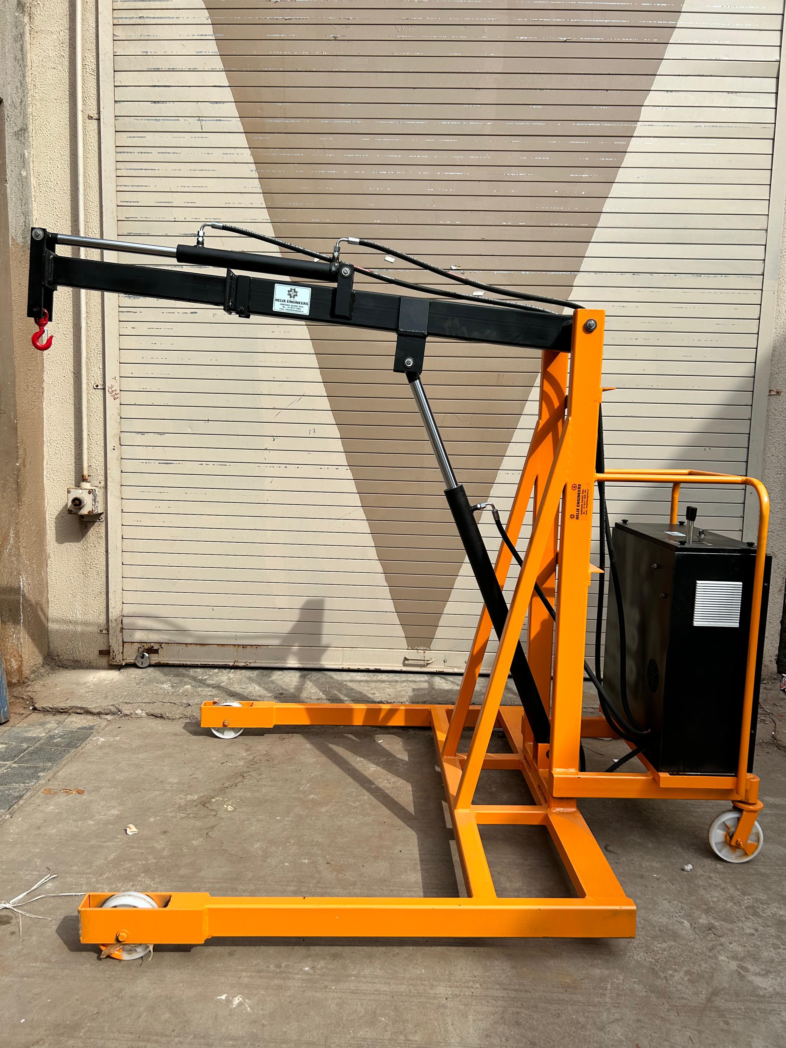 Hydraulic Floor Crane - 5 Ton Capacity, 10-15 Feet Lifting Height, Manual/electric/battery Operation, Industrial Mobile Design In Yellow/orange/red