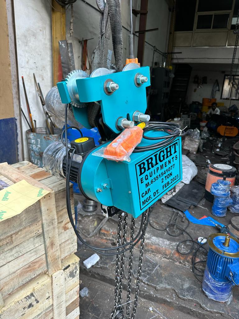 Electric Chain Hoist - 2 Ton Capacity, 12 Meter Lift Height, Blue Color | Wilson Motor, Emc Disc Brake, With Trolley, 3 Phase Electric Power, 415 Volt