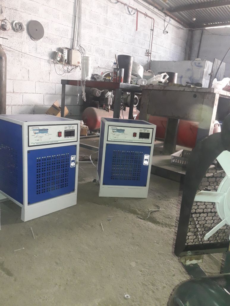Air Dryer - Power Source: Electric