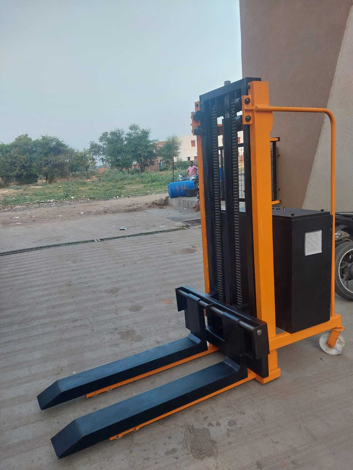 Rust Proof Helix Engineers Battery Stacker