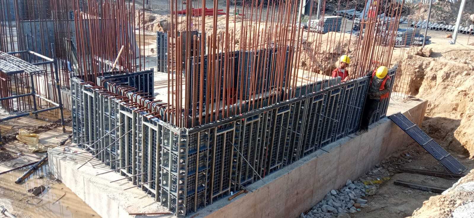 Modular Column Formworks - Application: Construction