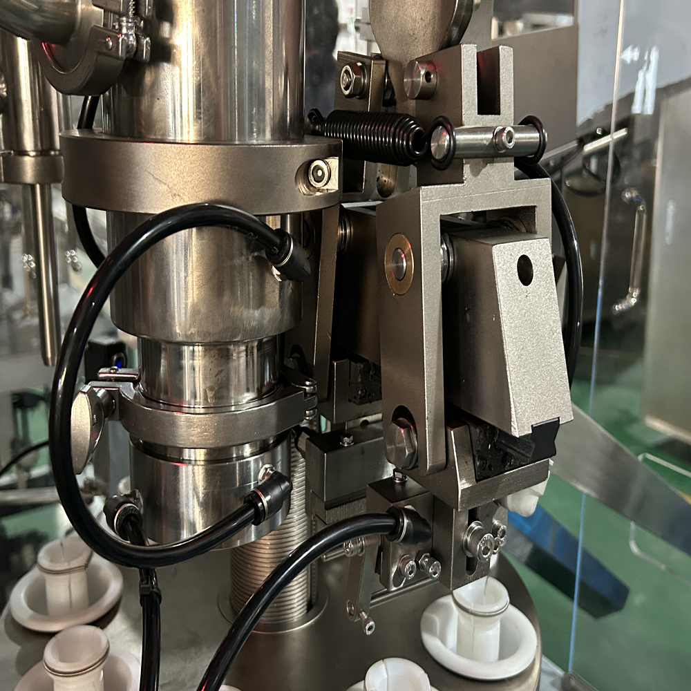 Auto Tube Filling And Sealing Machine - Automatic Grade: Automatic