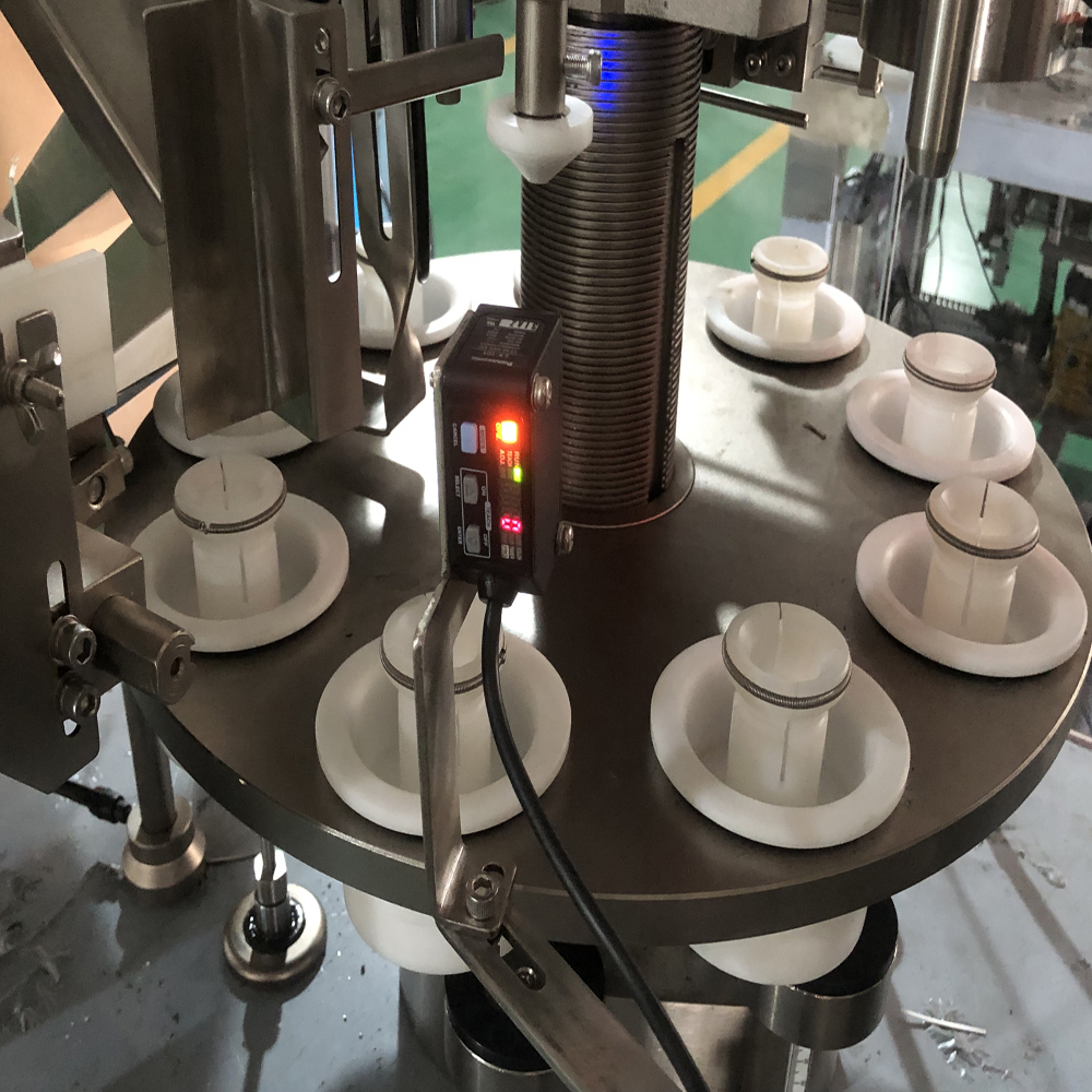 Auto Tube Filling And Sealing Machine - Automatic Grade: Automatic