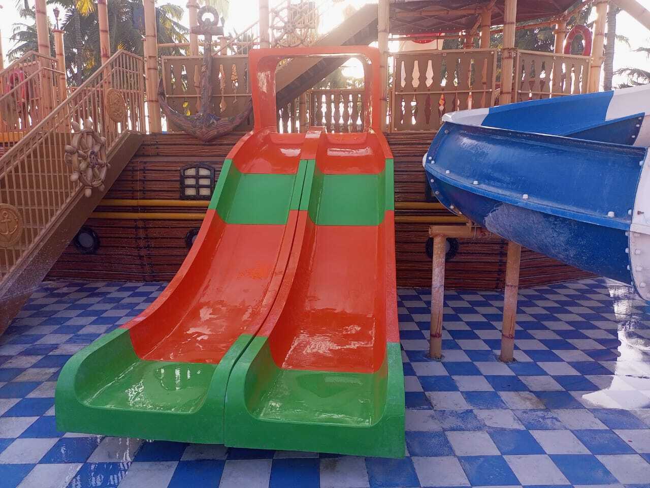 Multi Purpose Water Play System With Pirates Theme