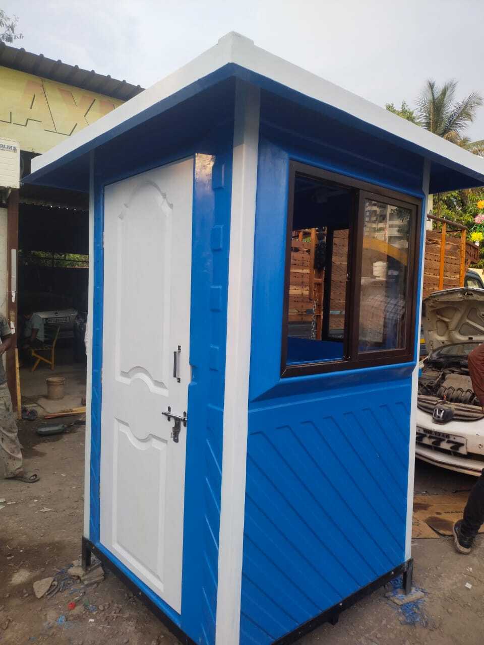 Frp Security Cabin - Fiber Reinforced Plastic, 30mm Wall Panel, Red/white/blue Color, Pvc Door, Steel Window | Lightweight, Portable, Versatile Design For Guard Houses, Hotels, Offices, Workshops