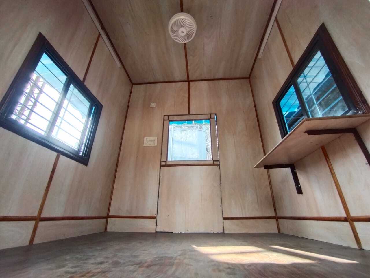 Frp Portable Office Cabin - 30mm Thick Wall Panels, Blue Steel Sliding Windows, Dual-smooth Finish