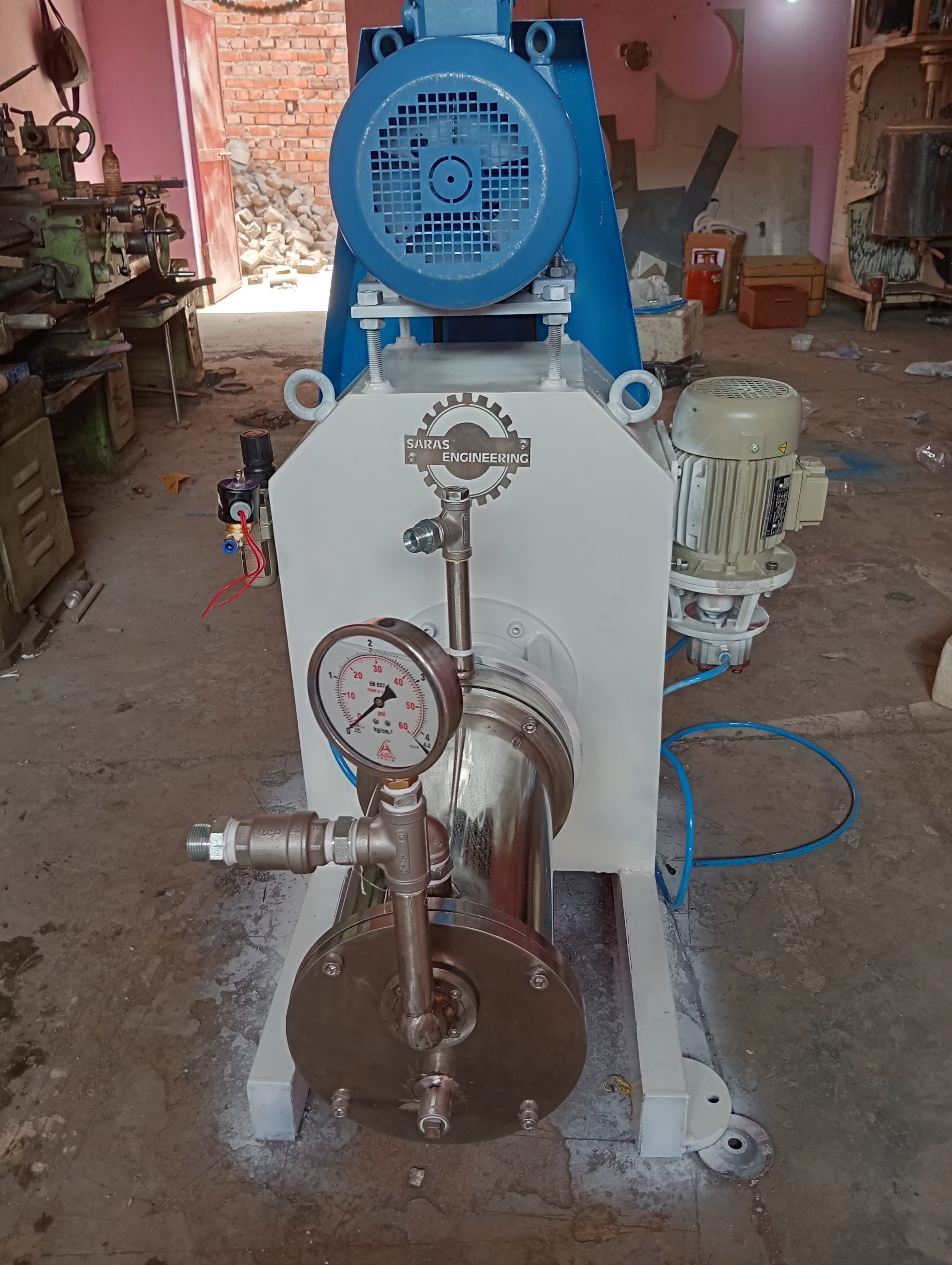 Dyno Mill - Color: Blue And White