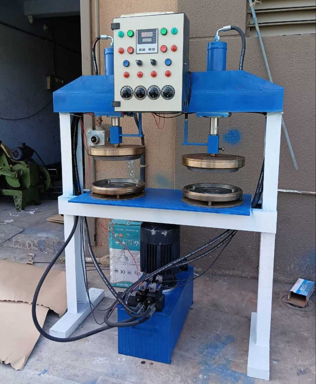 Semi-automatic Double Die Hydraulic Paper Plate Making Machine - Paper Material, 4-16 Inch Size Range, 1500-1800 Pcs/hour Capacity, 2 Hp Motor, 32 Ltr Oil Tank Capacity, 300 Kg Weight, 220 Volt Power Supply