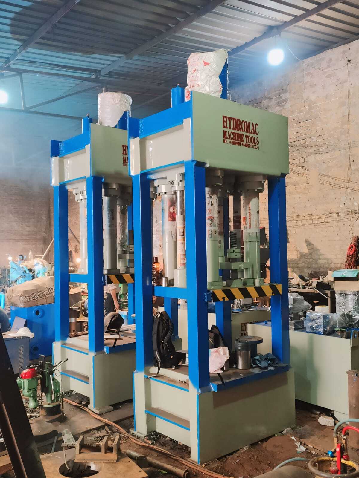Hydraulic Deep Drawing Press Machine 100ton - Color: White And Blue