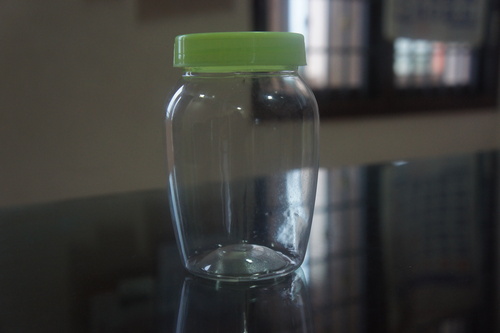 प्लास्टिक पालतू जार