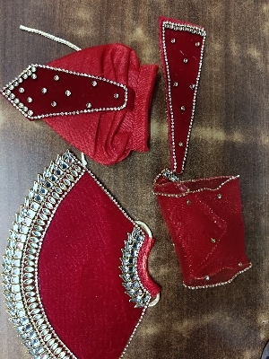 राधा कृष्णा ड्रेस