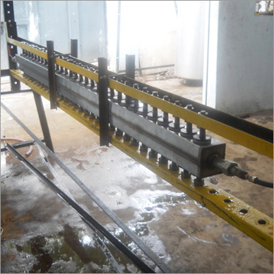 सौर बाड़ लगाना