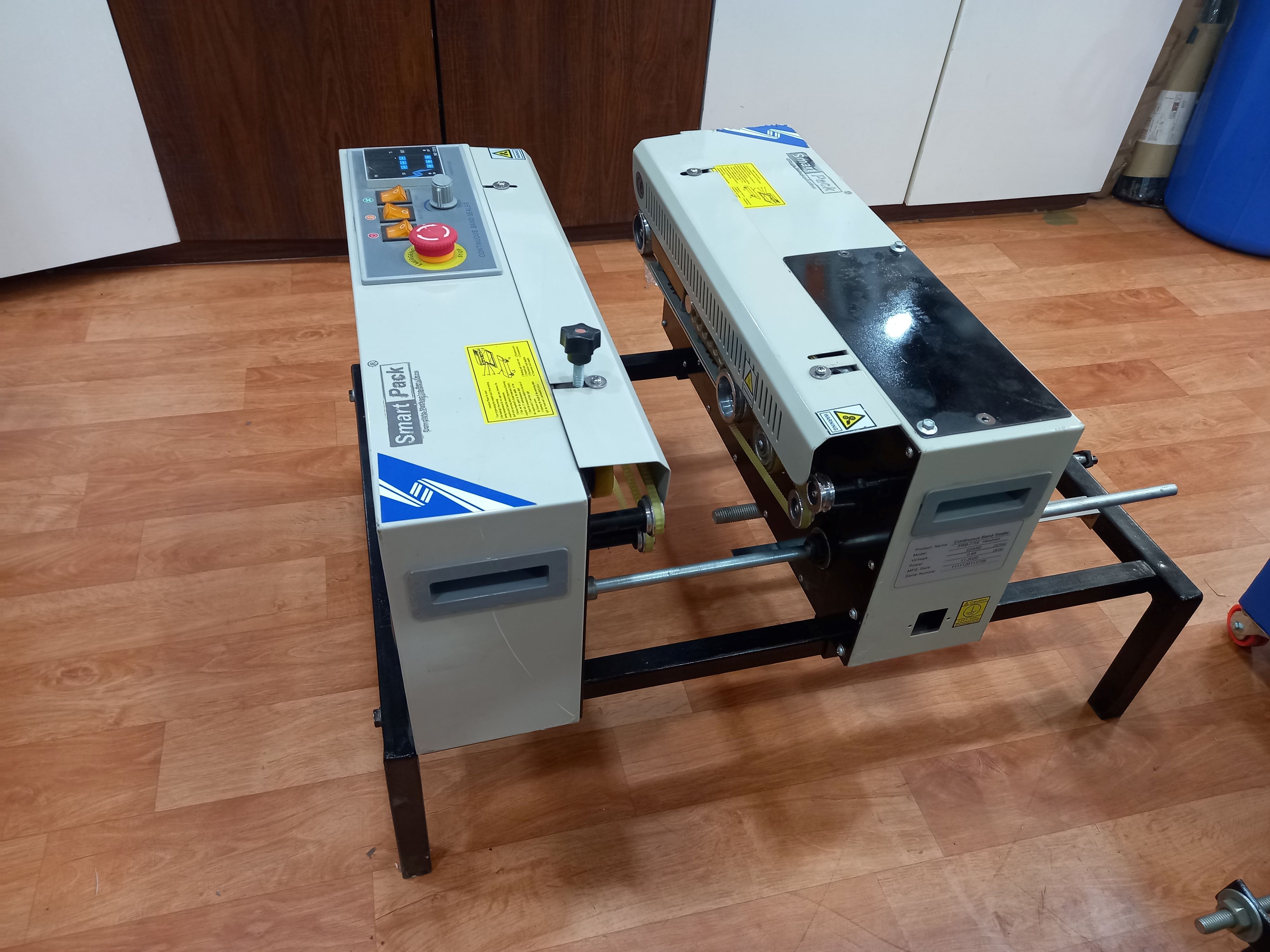 Double Side Band Sealing Machine - Application: N/a